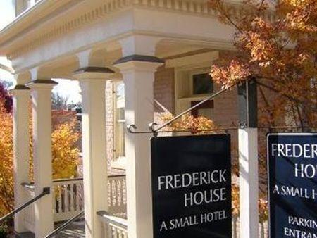 Frederick House Bed & Breakfast Staunton Bagian luar foto