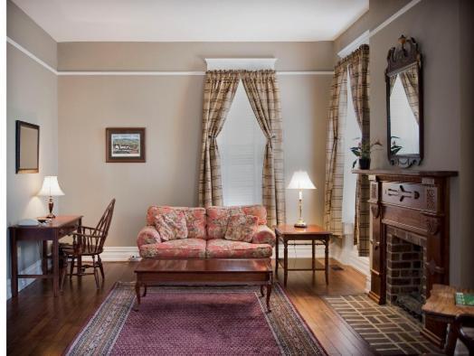 Frederick House Bed & Breakfast Staunton Bagian luar foto